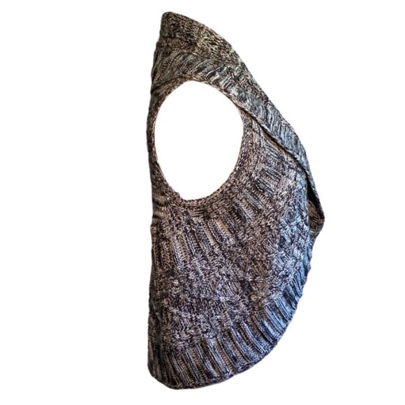 Its Our Time XL Black and White Tweed Knit Vest NWT 0967 - Picture 6 of 11